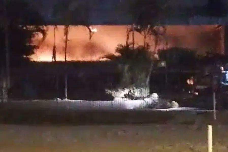 Resultado de imagem para detetives do prÃ©dio azul luciano quirino