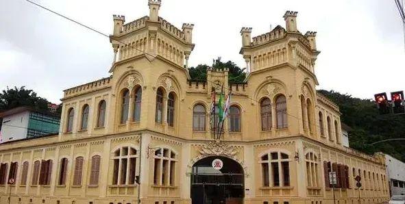 Reunião nesta quinta-feira deve avaliar permanência de Renato Gaúcho no Grêmio