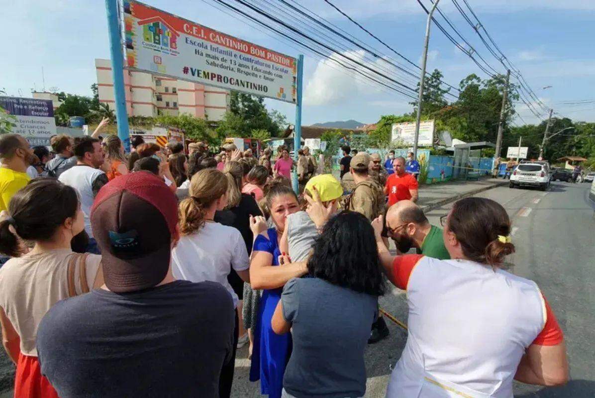 Nova etapa do VLT está em licitação; Projeto é estender o modal entre a Avenida Conselheiro Nébias e o Valongo