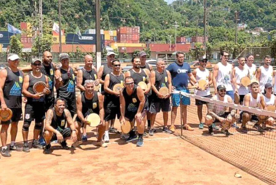 Lucas Verissimo Renova Com O Santos Mas Pode Ser Negociado