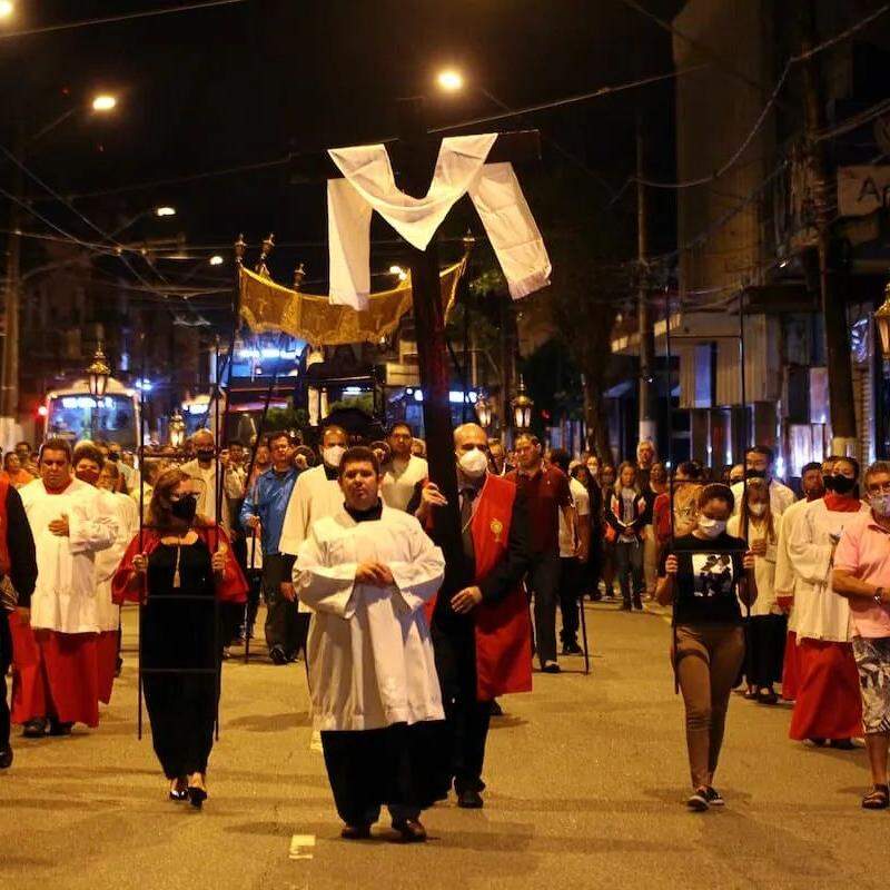 A atividade foi organizada e realizada por fiéis da Catedral de Santos
