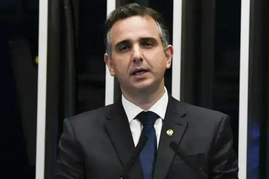 Pacheco afirmou que os vetos precisarão ser analisados antes, pois trancam a pauta do Legislativo