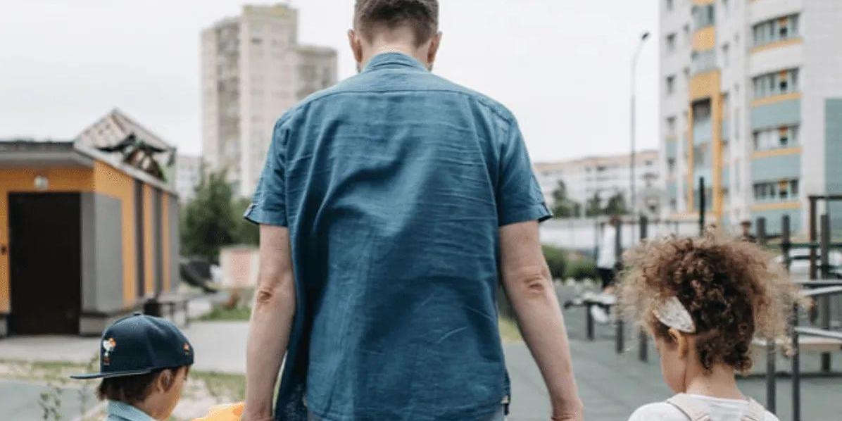 Servidores que são pais solo têm direito a licença-paternidade de 180 dias