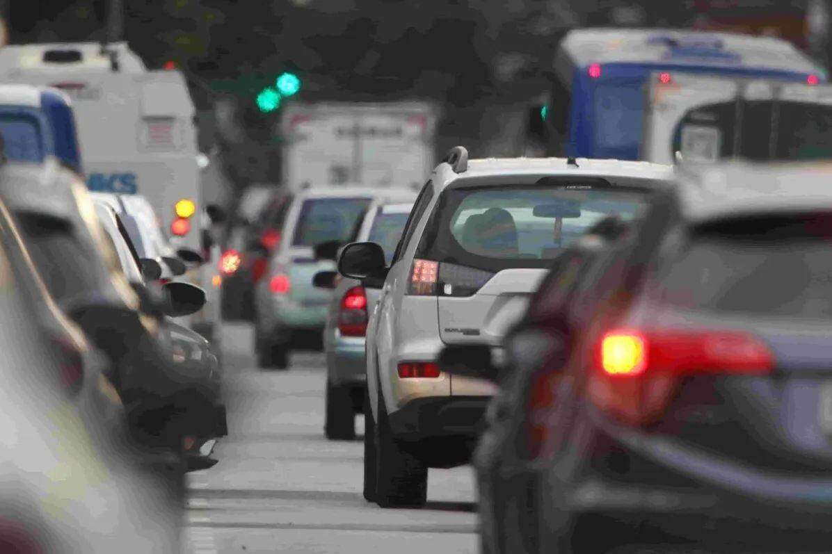 Santos reduz mortes no trânsito, mas formação de condutores preocupa no litoral de São Paulo