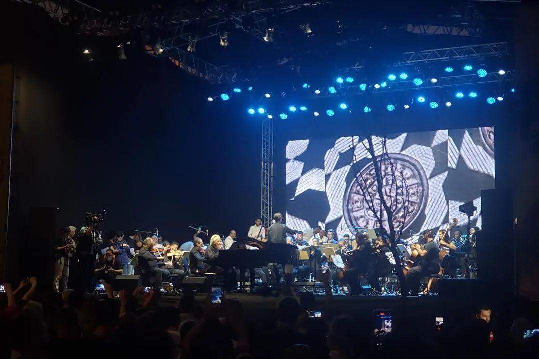 Shows levaram milhares de pessoas nos últimos dias à região central de São Paulo