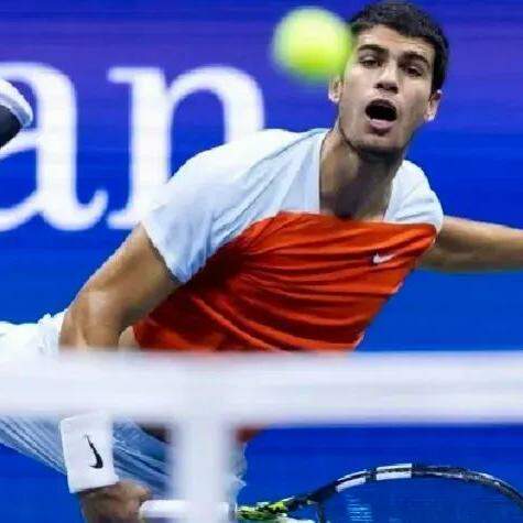 Desistência ocorre devido a uma lesão no punho direito do espanhol, a mesma que fez o tenista abandonar o ATP de Barcelona na segunda rodada e não participar das competições seguintes