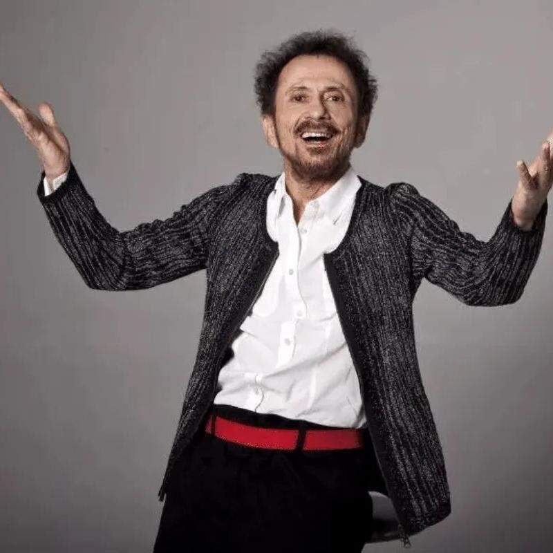 Sábado, Tom Zé apresenta Buraco da Fechadura, que passeia por diferentes momentos de sua trajetória