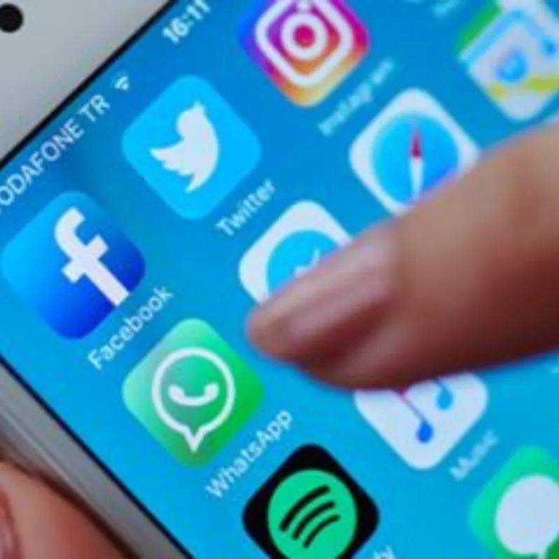 Antes de apagar qualquer conteúdo importante, o usuário deve verificar se possui uma cópia em outro dispositivo ou serviço de armazenamento.