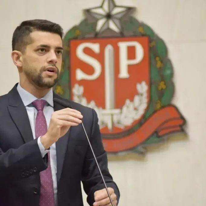 Com a reeleição em 2026, Caio França seguirá na Assembleia Legislativa de São Paulo para mais uma legislatura