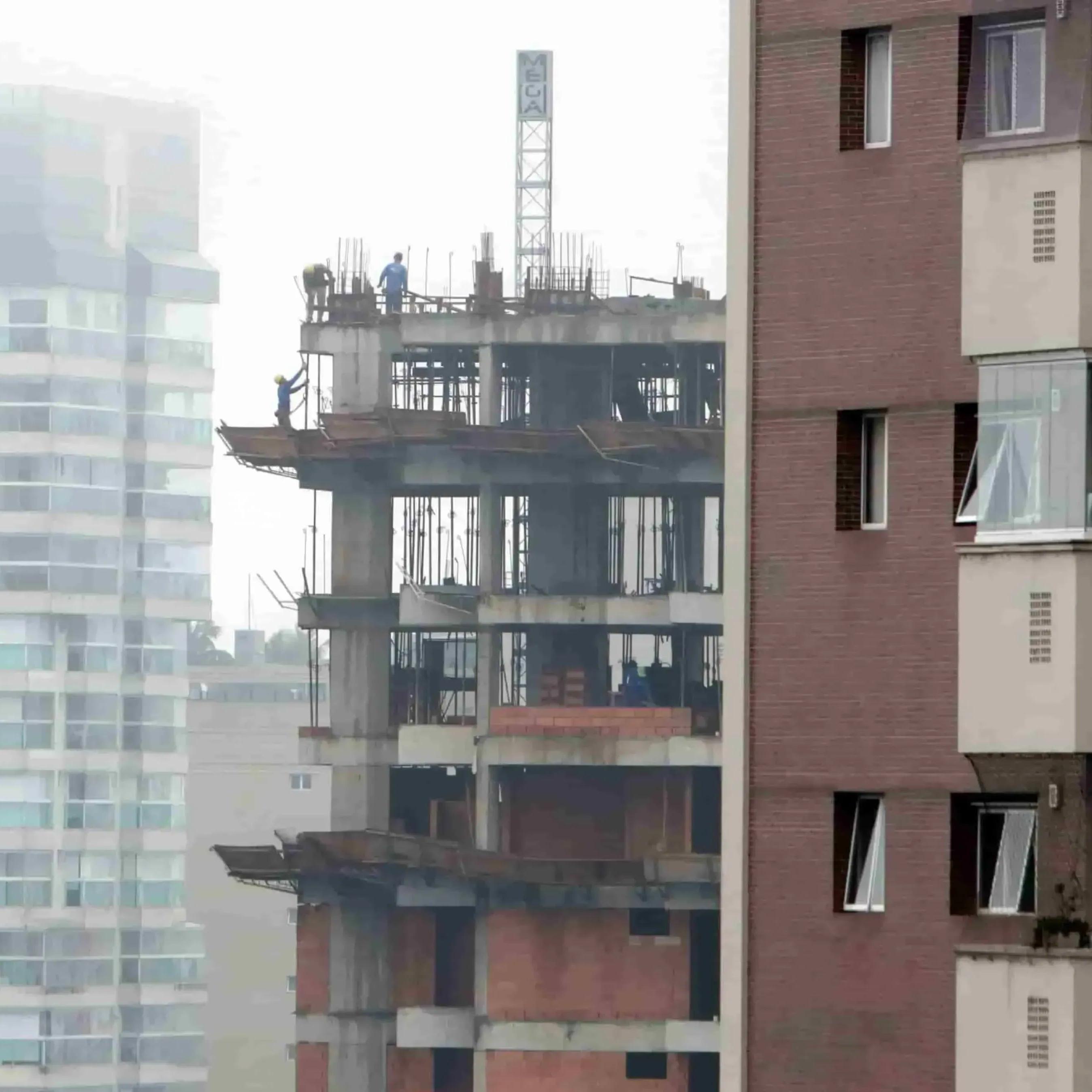 Durante a pandemia, 16% das novas vagas de emprego foram abertas na construção civil