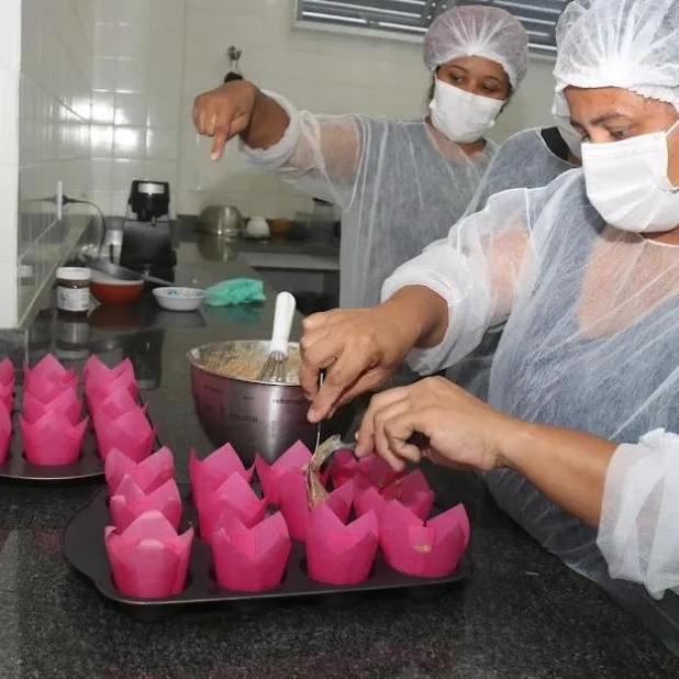 Cursos de padaria artesanal ensinam receitas variadas, entre doces e salgados