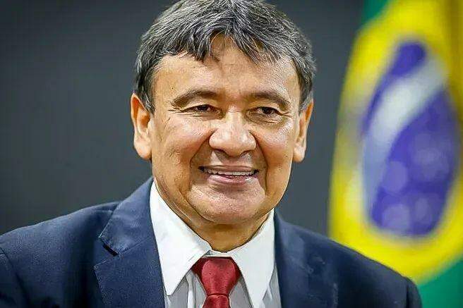 Fim da escala 6x1 terá impacto positivo, avalia ministro Wellington Dias