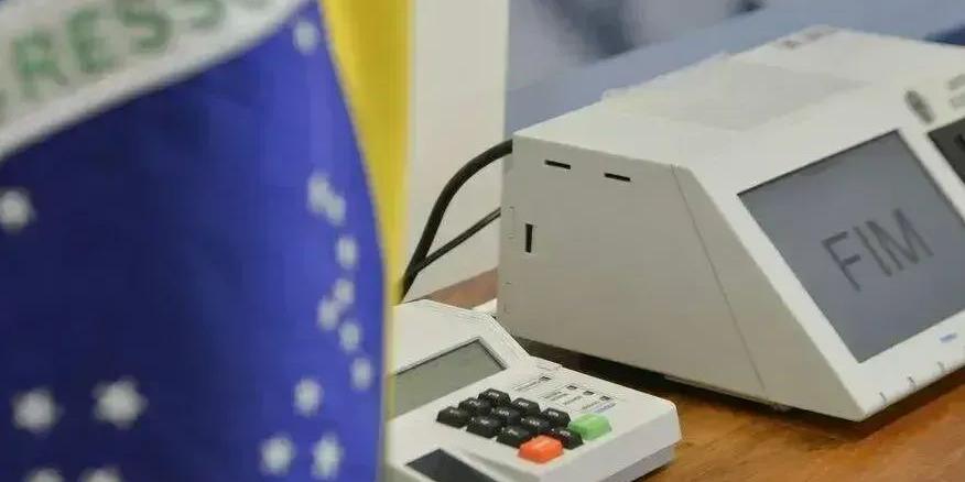 Tribuna Livre: Terceira via no Brasil?