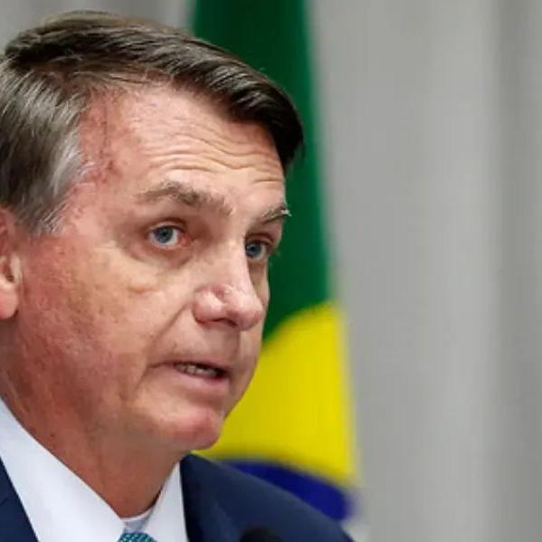  Bolsonaro vetou 37 dispositivos do projeto, entre eles o trecho que dispensava a emissão de Anotação de Responsabilidade Técnica (ART) ou documento equivalente para obras 