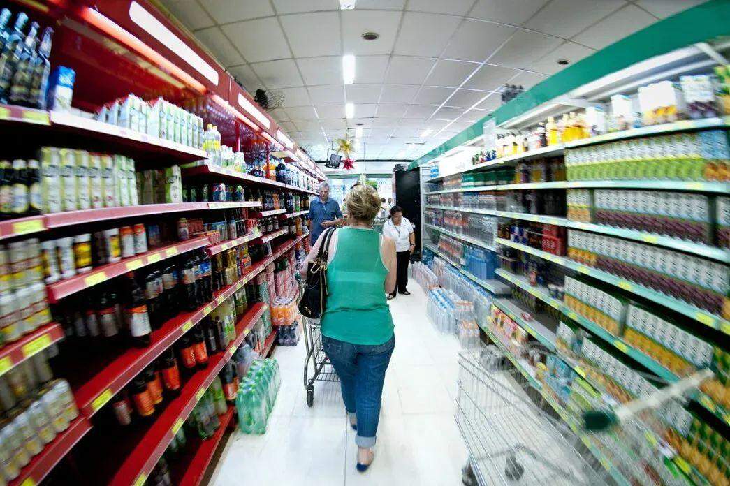 Custo da cesta básica sobe em todas as capitais em maio, revelam Dieese e Conab