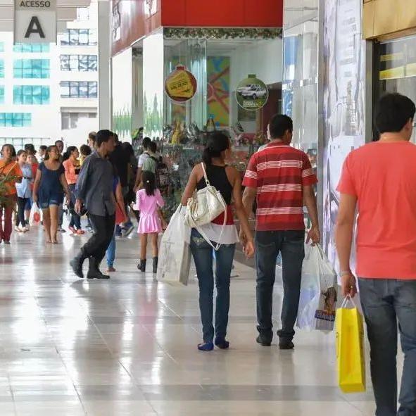 Com promoções em diversos segmentos e o aumento da procura por chocolates e presentes