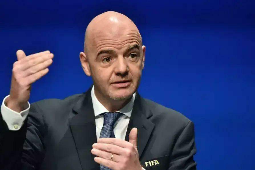 Infantino desistiu da criação do plano de investimentos privados na FIFA