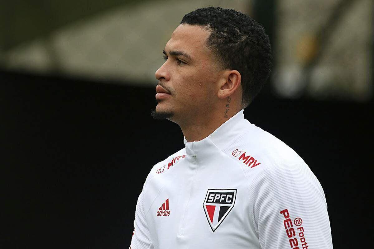Luciano deve estar relacionado para o jogo