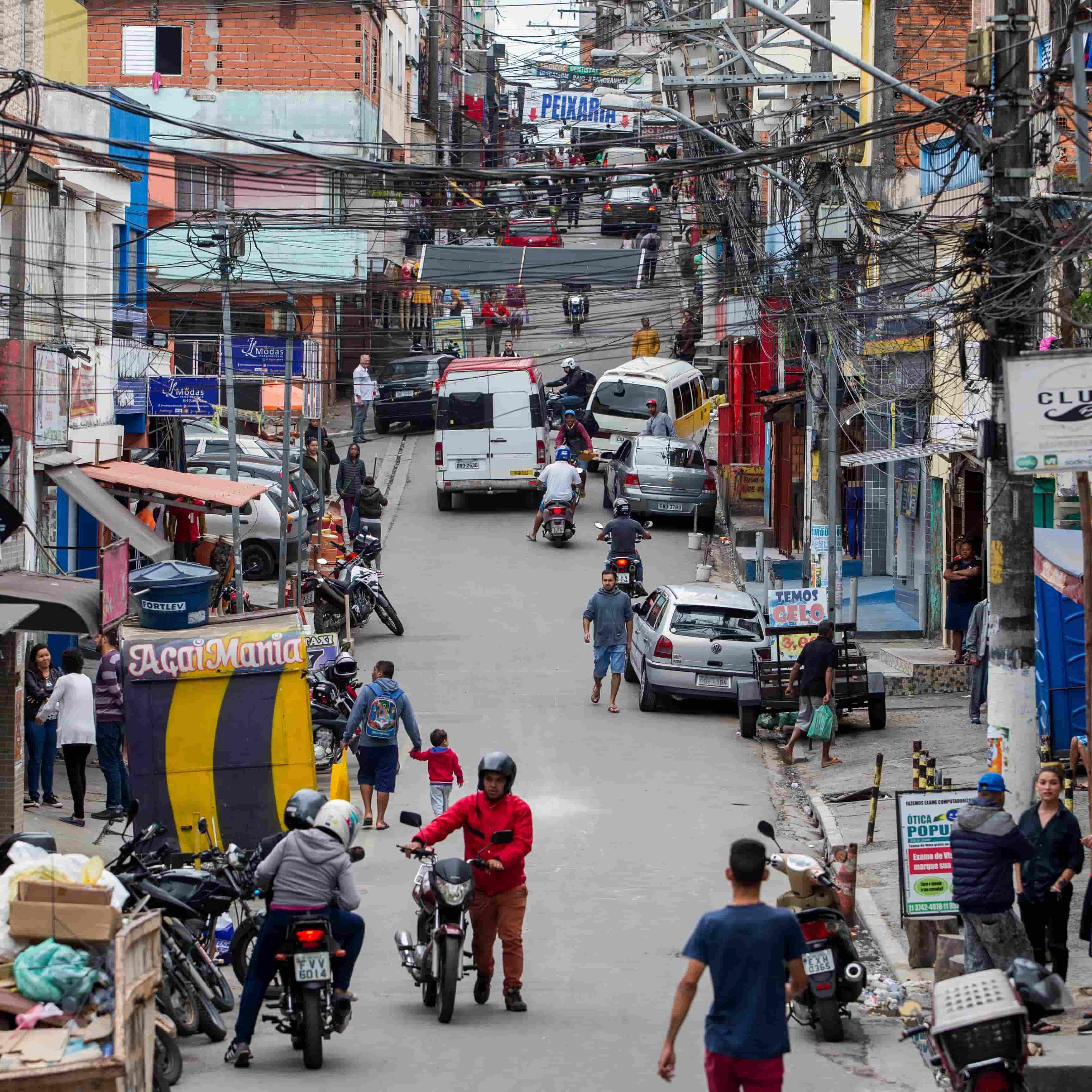 Médica e enfermeiro são sequestrados para socorrer bandido baleado em Paraisópolis