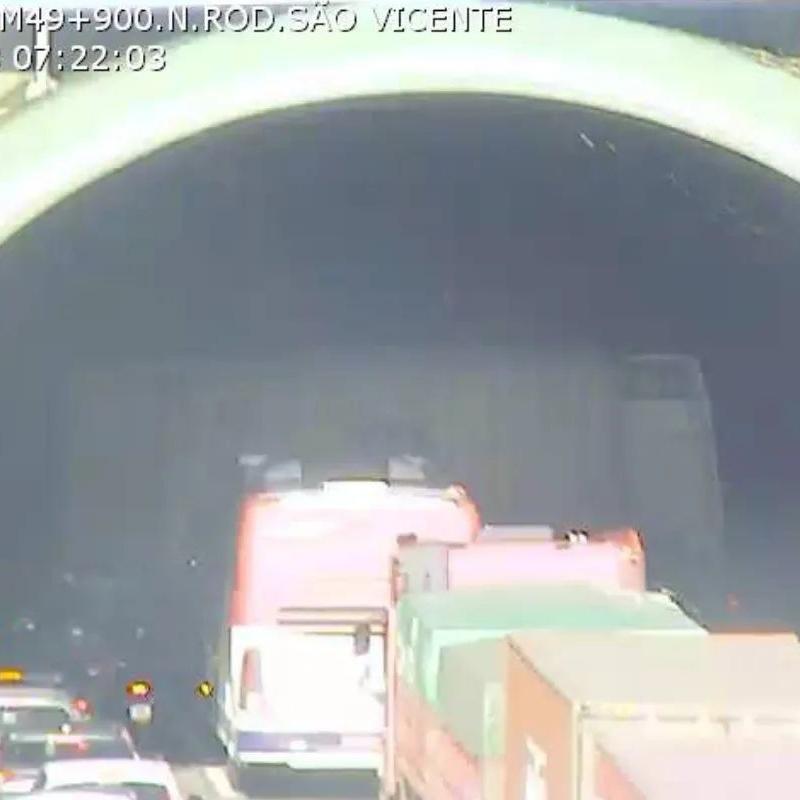 Incidente gerou trânsito no local