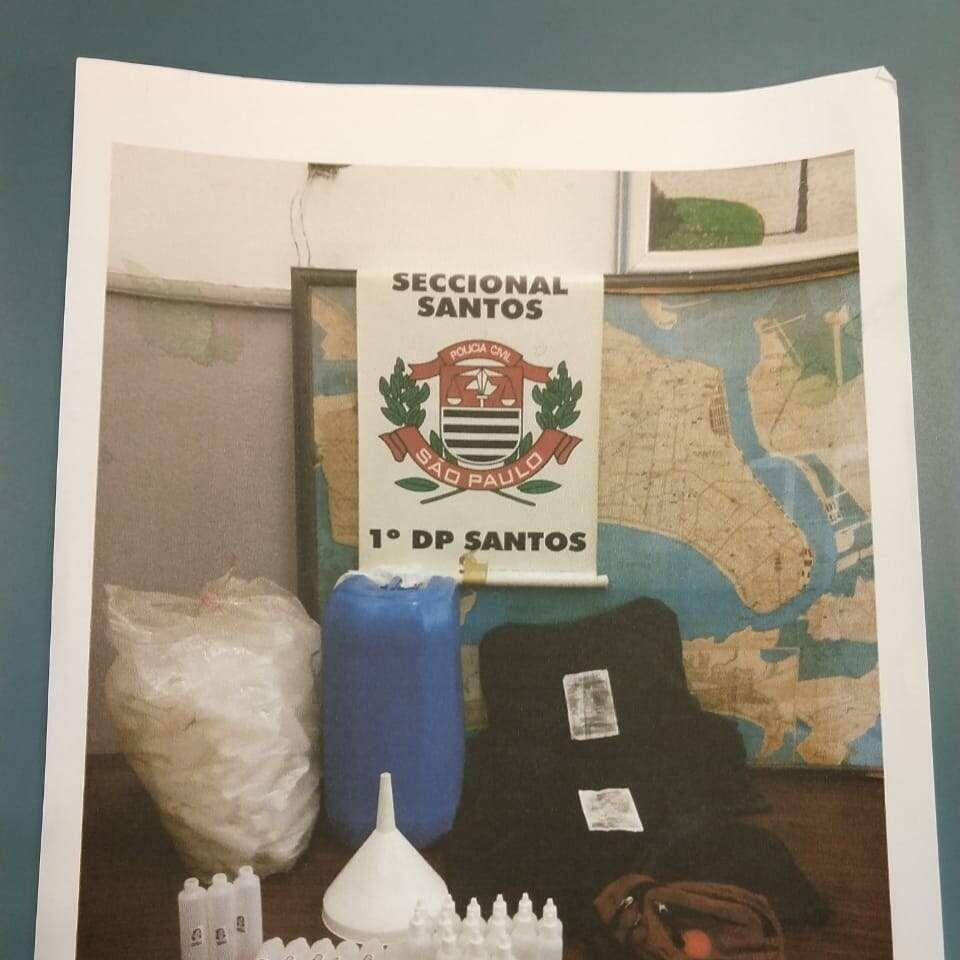 Drogas foram apreendidas no Morro São Bento por policiais do 1º DP de Santos 