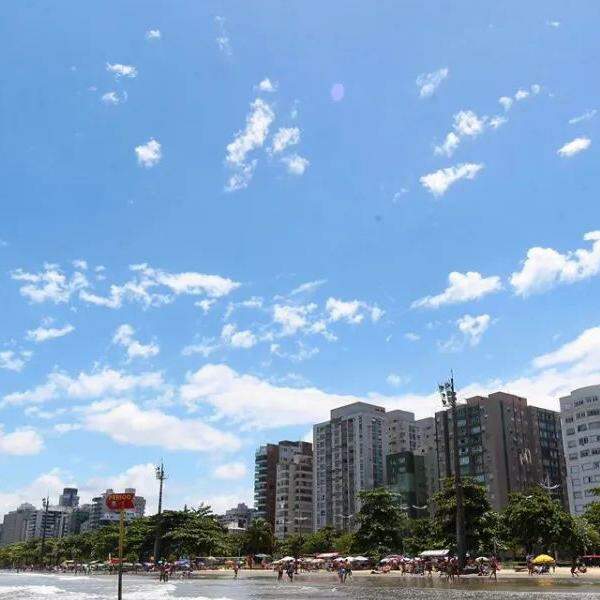 Sexta (8) promete ser o dia mais quente da semana na Baixada Santista, com temperaturas que podem passar dos 30°C
