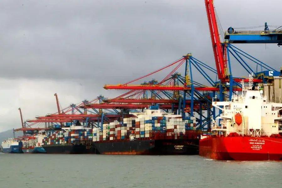     Porto tem vagas em vários níveis de escolaridade  