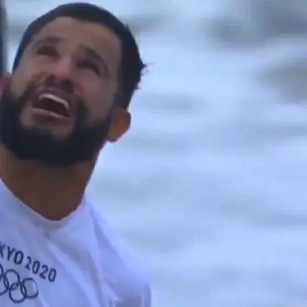 Italo Ferreira anuncia técnico Leandro 'Grilo' para fortalecer estratégia, técnica e emocional