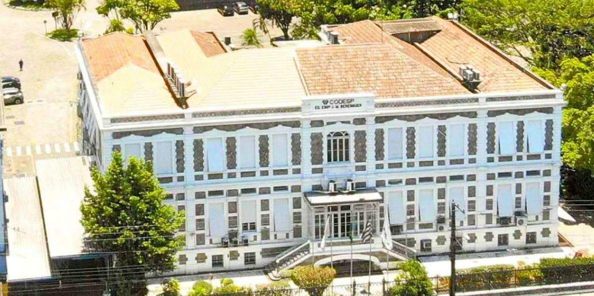 Lucro de R$ 1 bi vira obras e melhorias no Porto