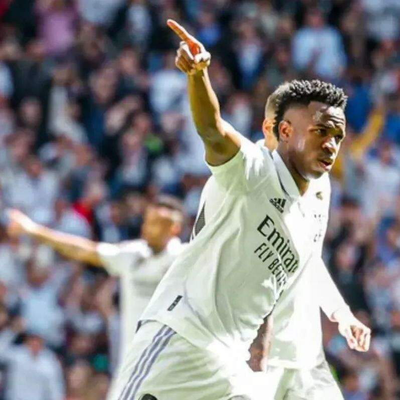 Embora exista o interesse do Real Madrid em segurar Vinicius Junior, outros clubes importantes monitoram a situação
