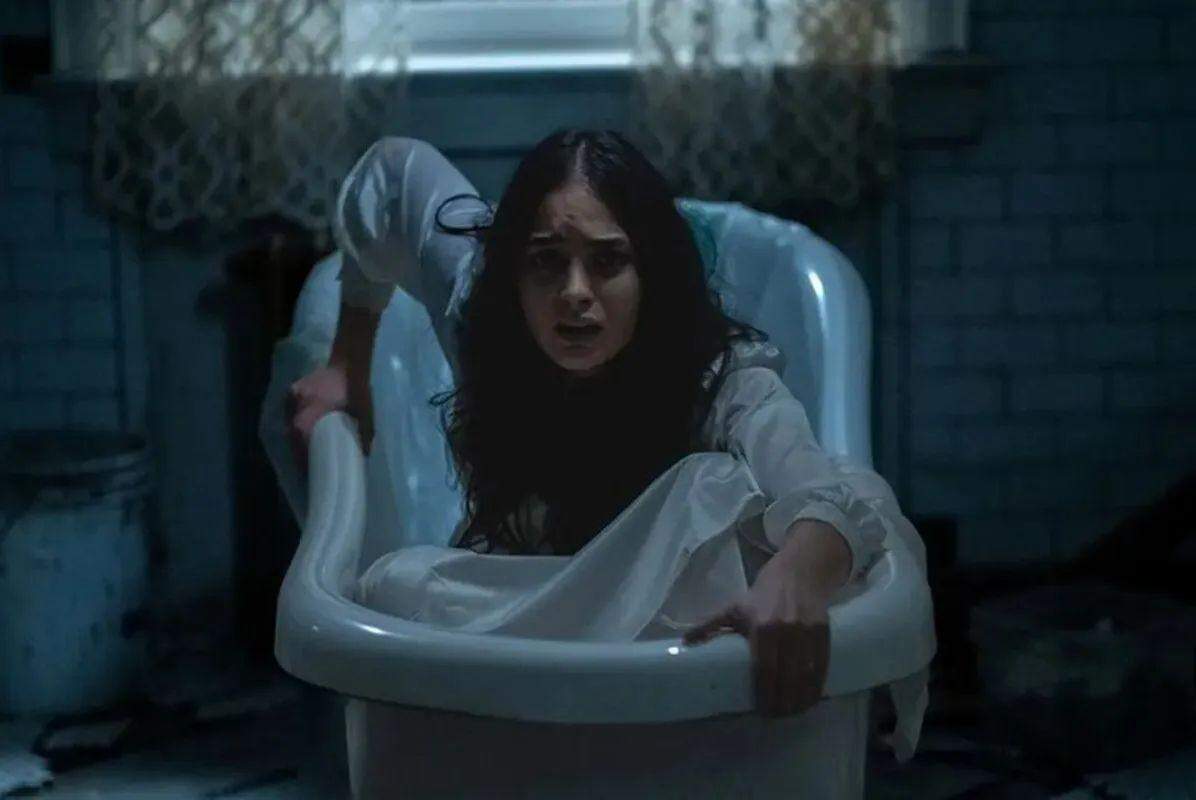 Filme retrata a história de mulher grávida em repouso forçado ao longo de oito semanas