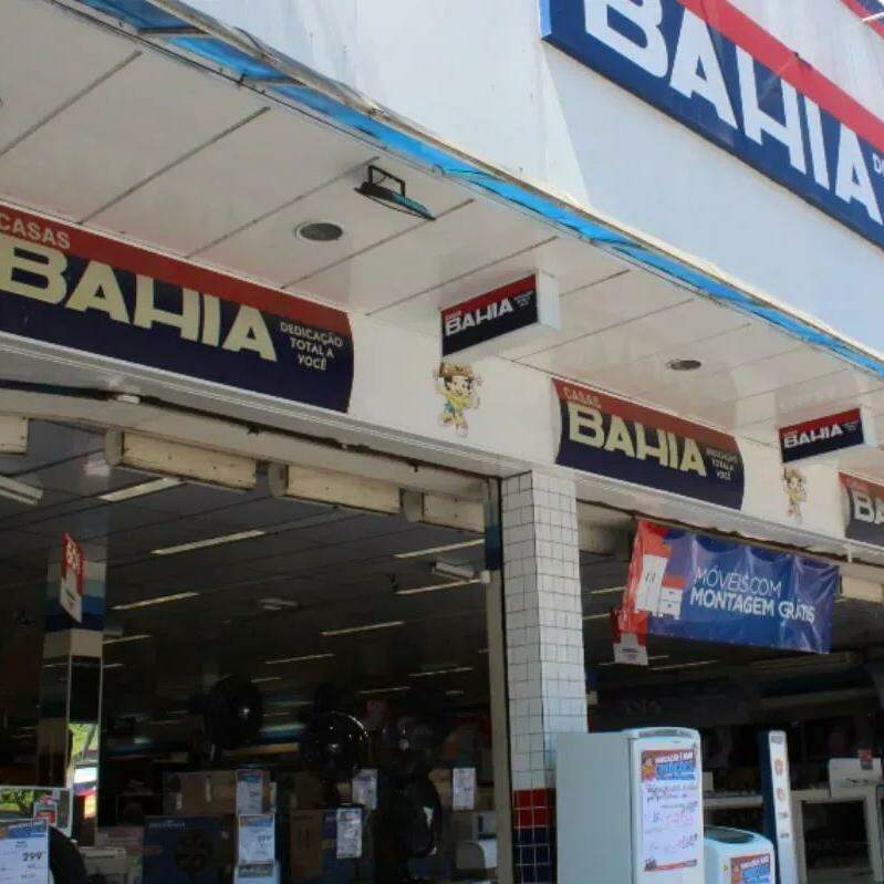 Casas Bahia tem prejuízo de R$ 10,1 bi, avalia pedir recuperação judicial e demite funcionários
