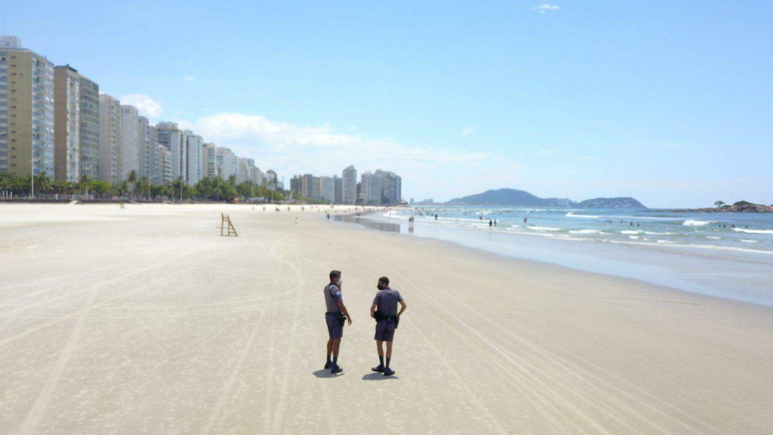 Fiscais municipais fizeram 4.174 orientações com entregas de panfletos informativos