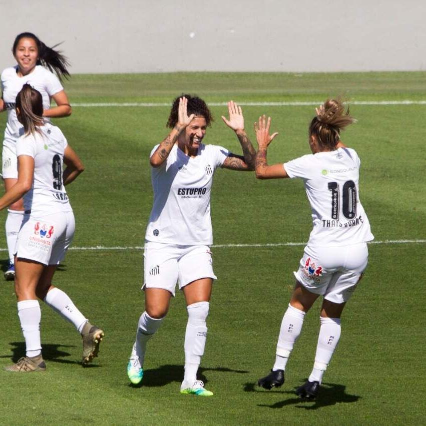Cristiane comemora gol contra o Audax