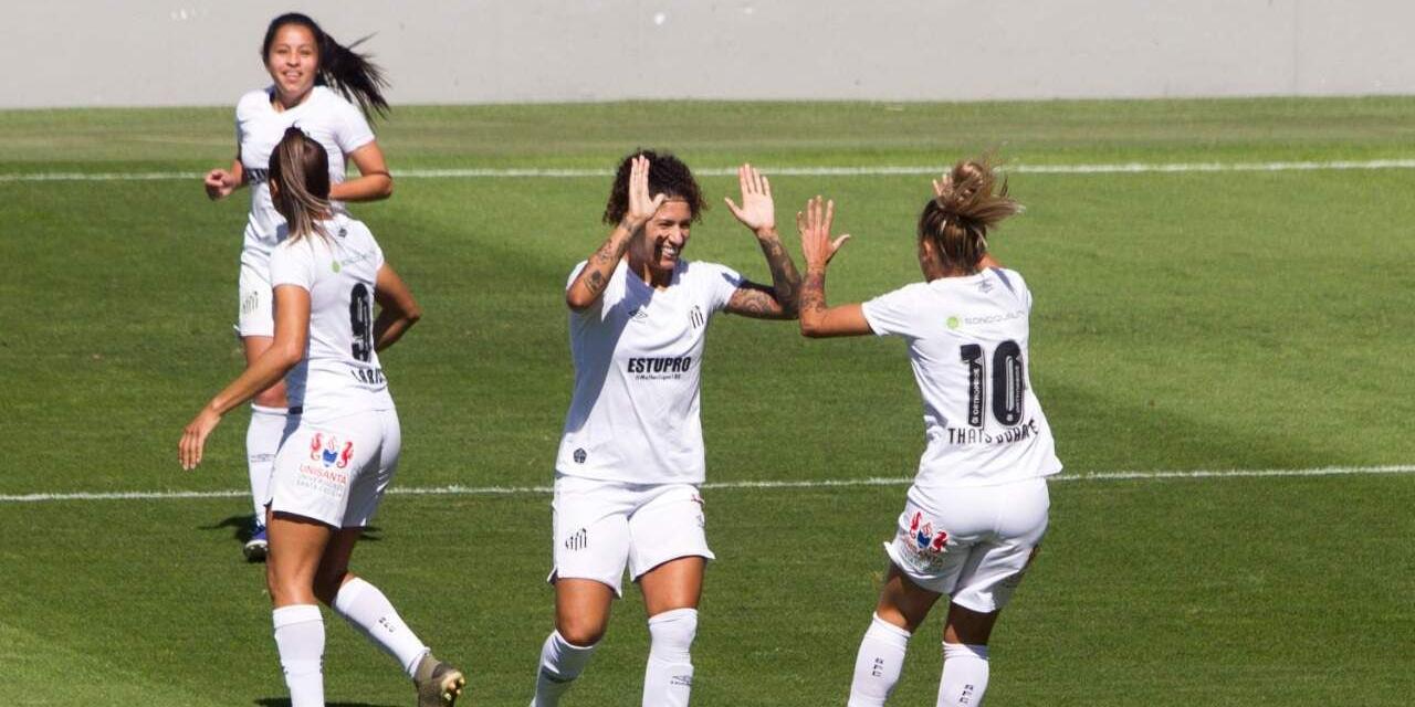 Cristiane comemora gol contra o Audax