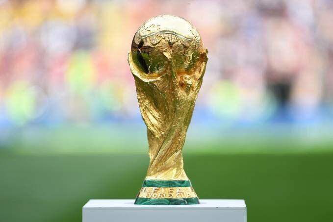 Fifa e Confederação Asiática de Futebol comunicaram adiamento nesta quarta