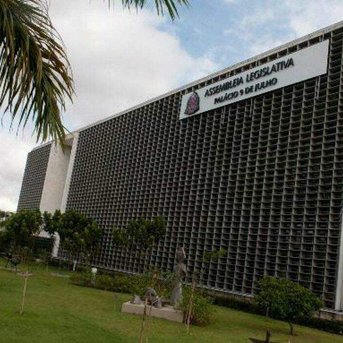 Ao todo, 1.431 candidatos disputam as 94 vagas