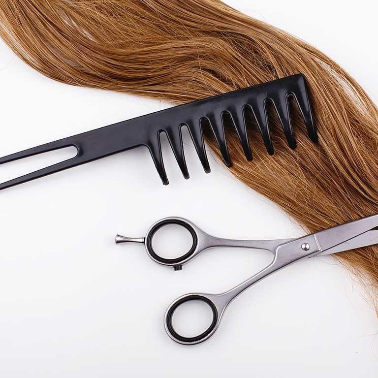 'Banco de cabelos' deve auxiliar pessoas que fazem tratamento contra o câncer em Guarujá