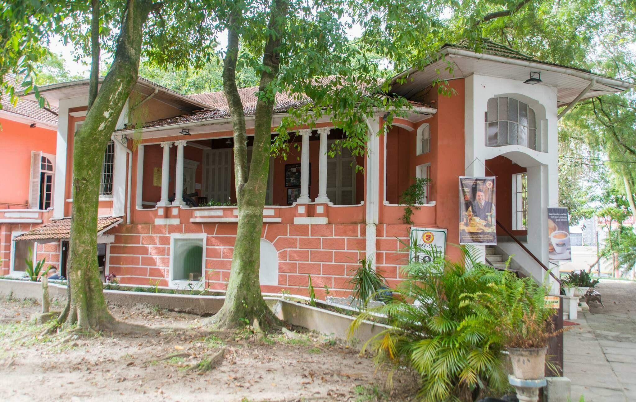 Apresentação será transmitida nos jardins da Casa do Barão