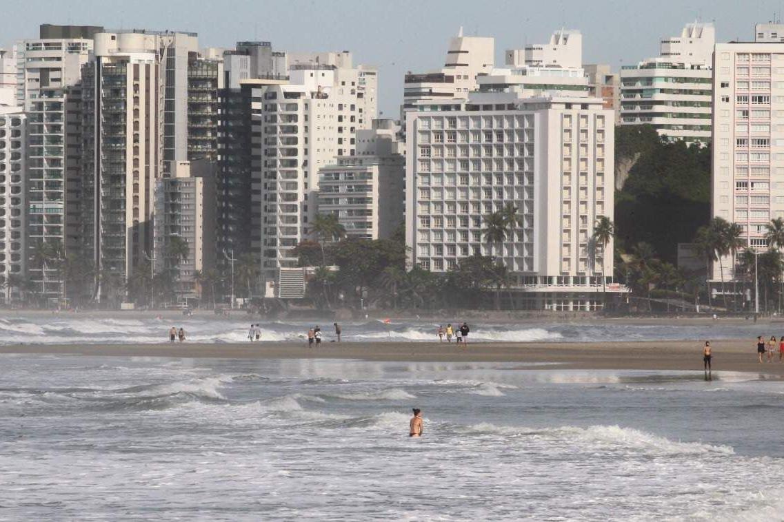 Ocorrência foi na Praia de Pitangueiras, em Guarujá