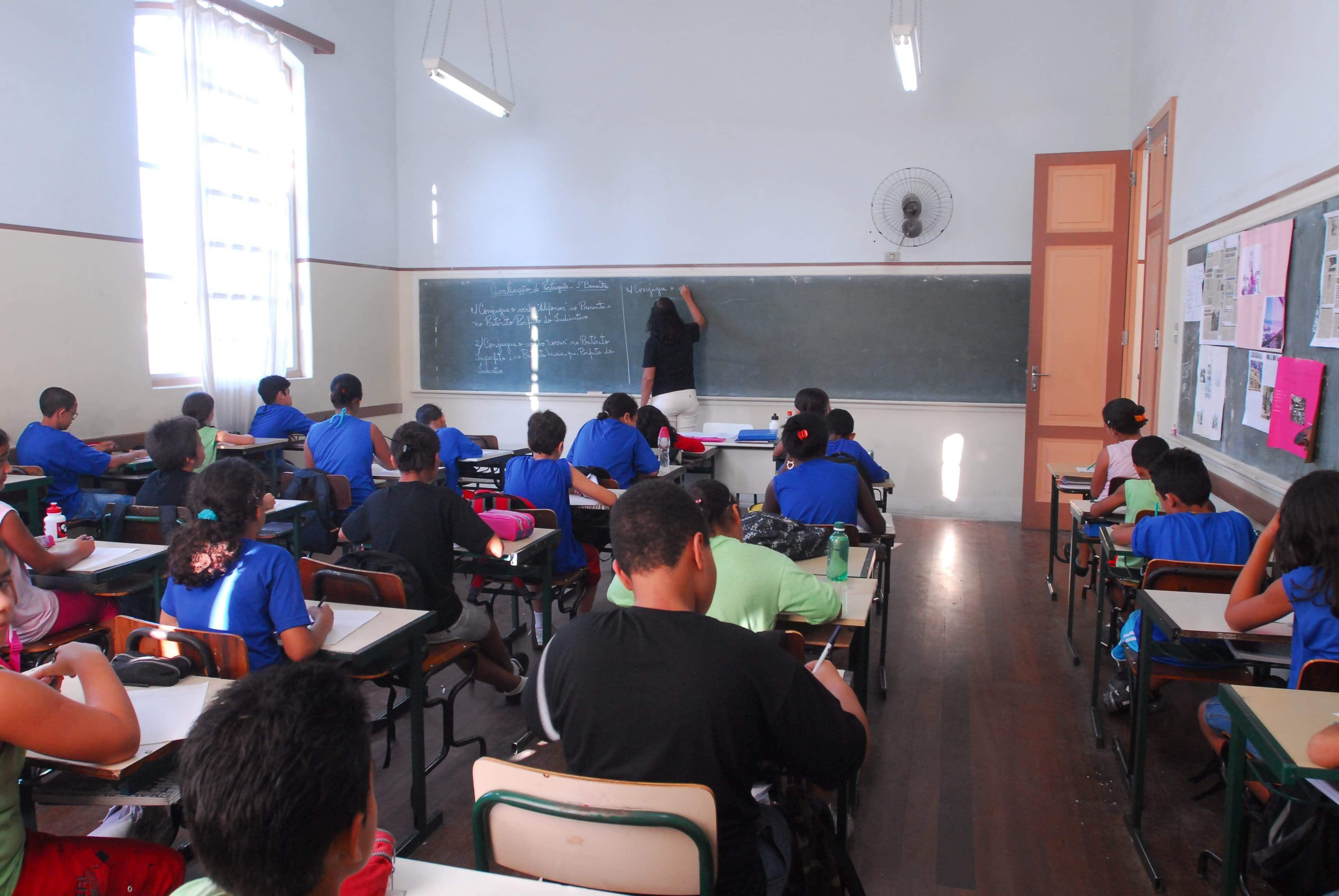 Preocupação dos pais e das escolas deve ser redobrada em séries de transição