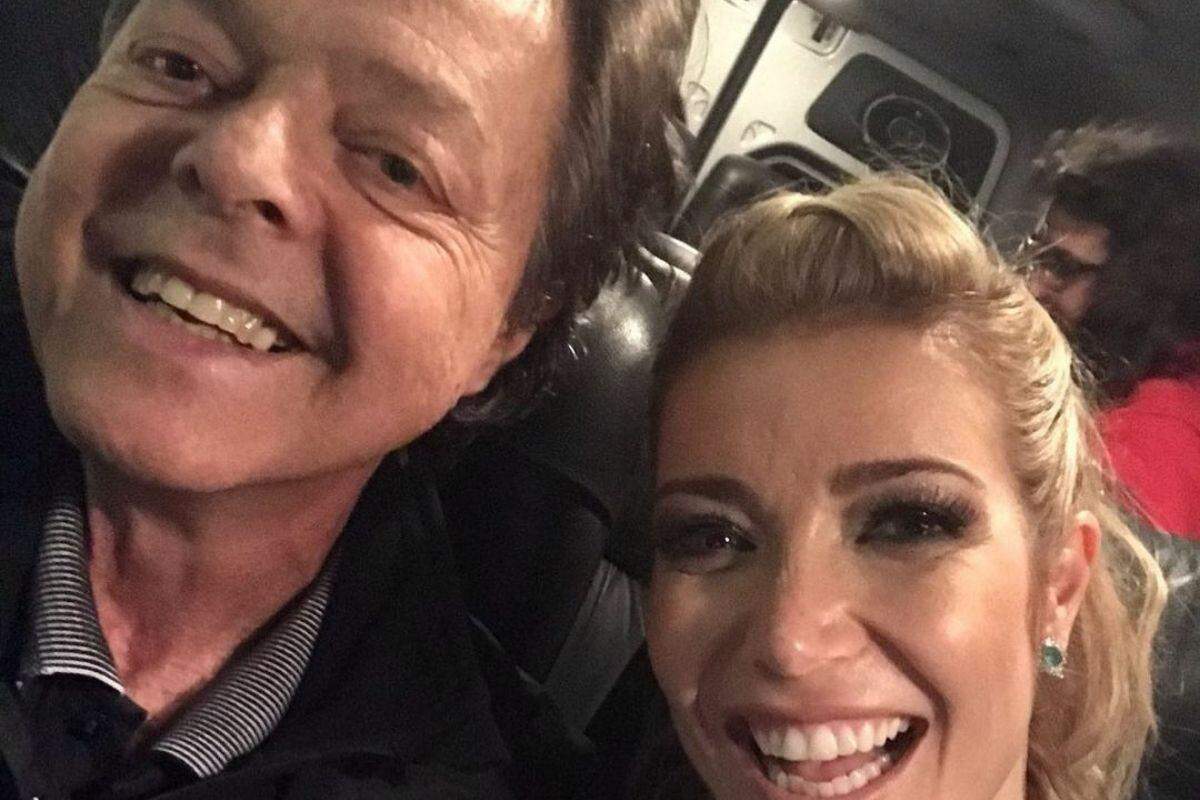 Produtor musical faleceu aos 64 anos, após complicações da covid-19