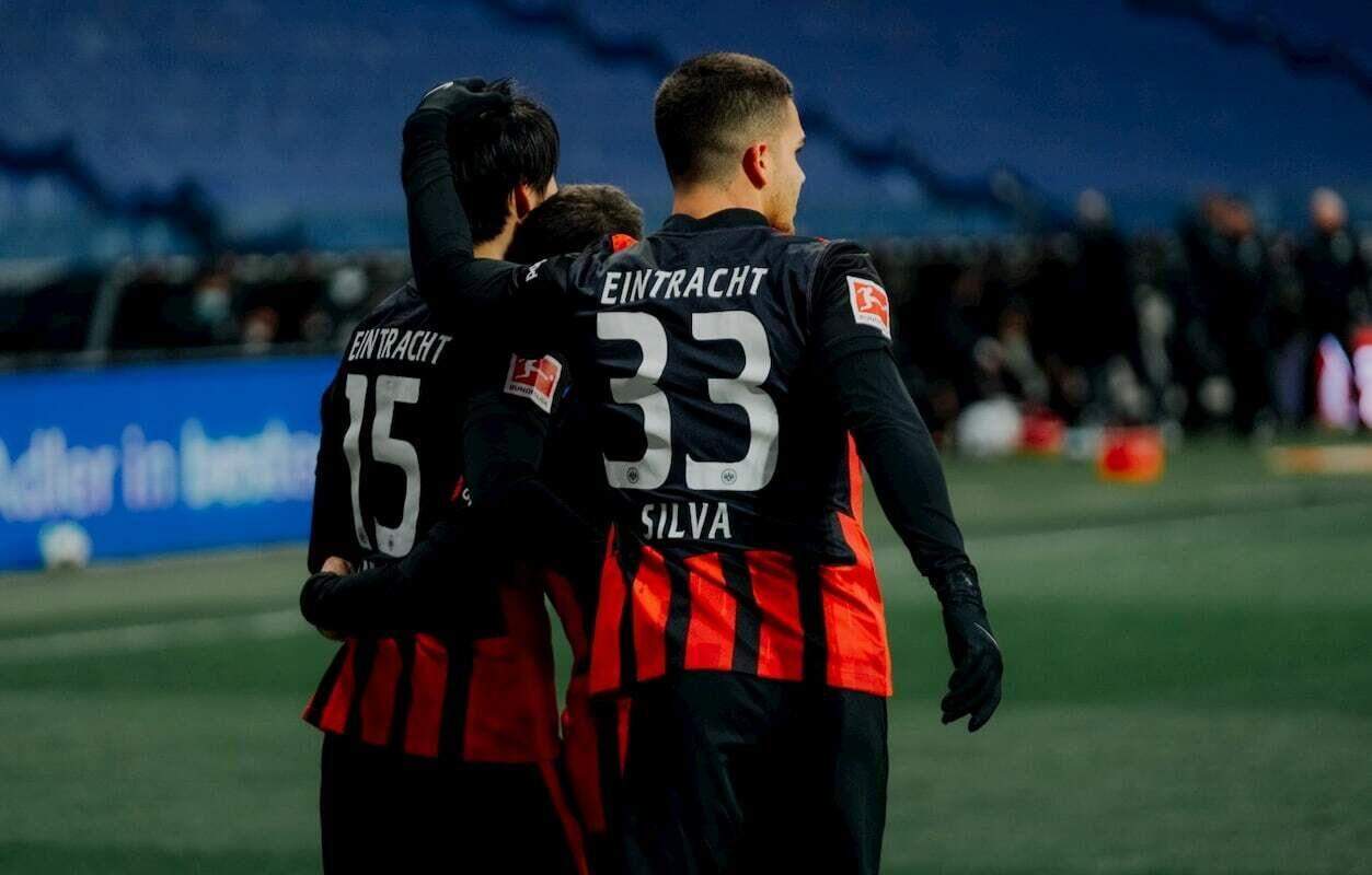 O Eintracht Frankfurt soma 20 e ocupa a oitava colocação no Campeonato Alemão