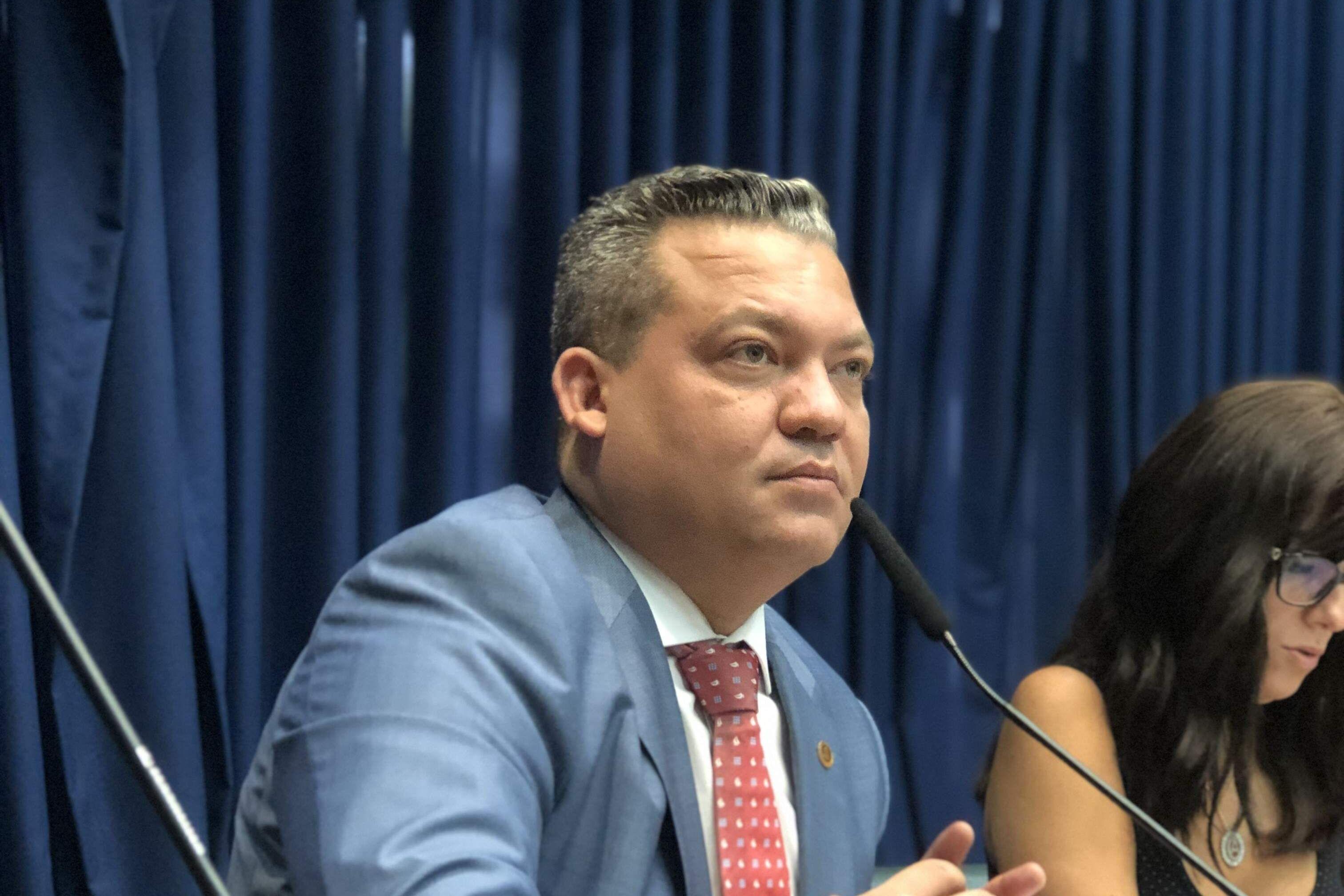 Deputado Paulo Corrêa Jr. indicou ao Governo do Estado a implementação de um novo Bom Prato em São Vicente 