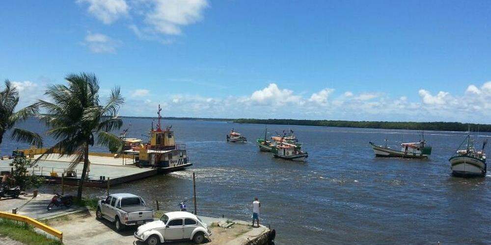 Quem visita Cananéia logo percebe que a cidade integra um arquipélago formado pelas ilhas do Cardoso, Bom Abrigo, da Casca e pela própria ilha de Cananéia