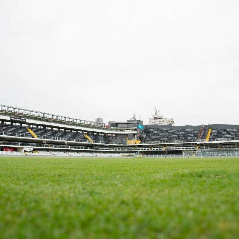 Conselheiros do Santos se unem de olho na eleição