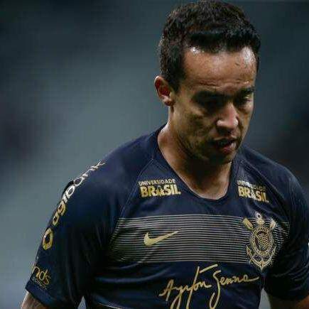 Camisa 10 da equipe não jogou contra o Botafogo por precaução