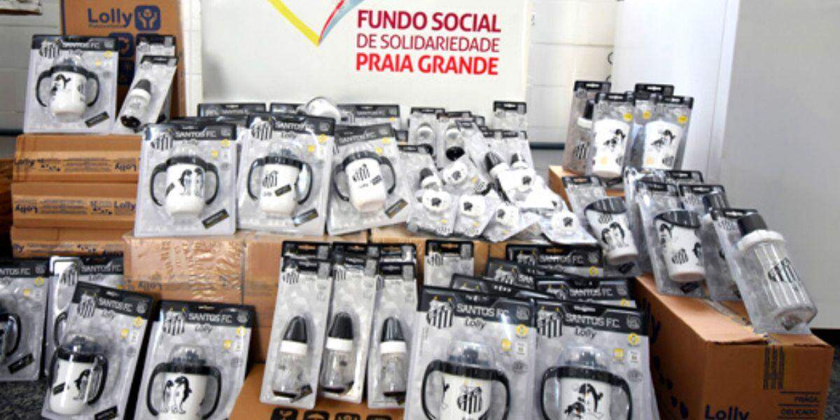 Os produtos são personalizados com a logomarca e cores do Santos Futebol Clube