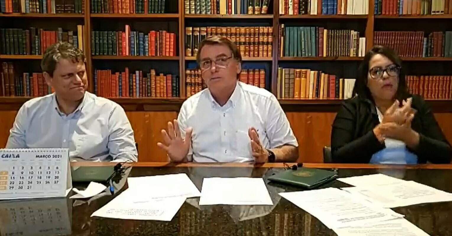 Presidente também apontou que o Ministério da Saúde já contratou 400 milhões de doses