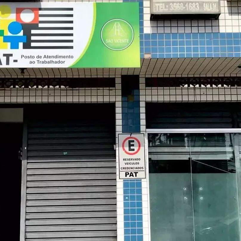   O atendimento necessita de agendamento prévio e a capacidade de ocupação de 25%  